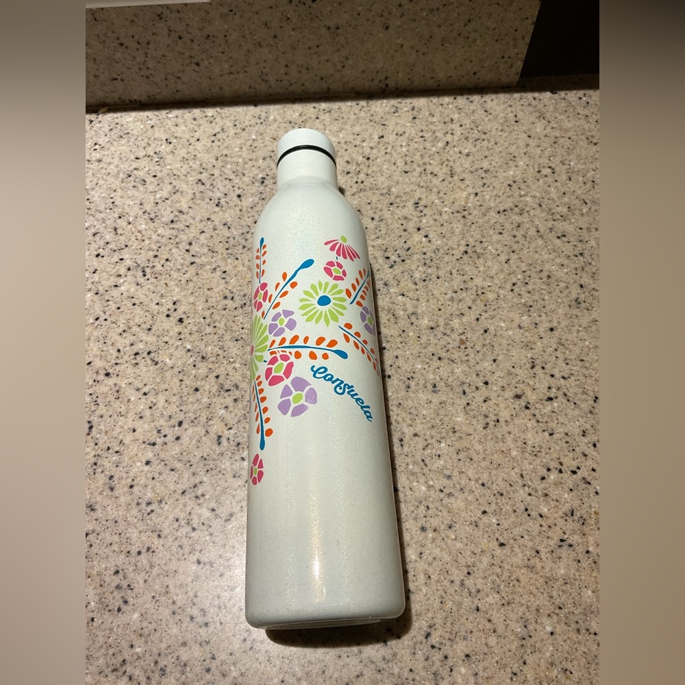 Consuela Songbird 750ml Bottle Cream/Off White Floral Water Bottle NWOT